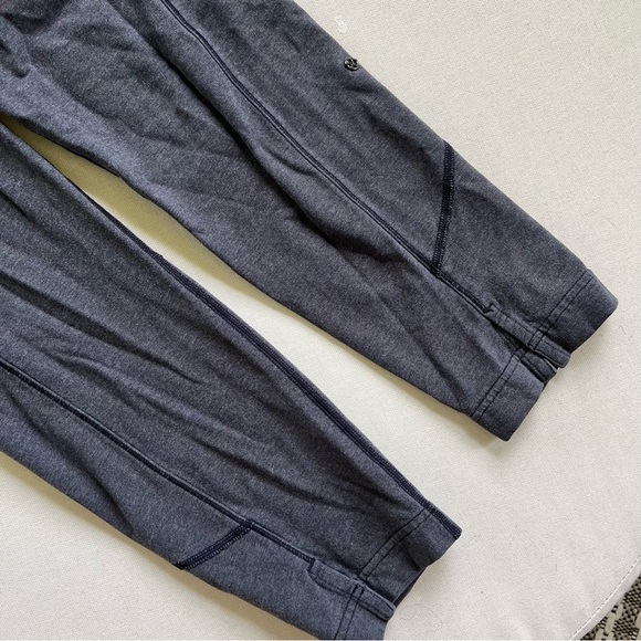 Lululemon All in Pant Jogger Pants Size 8 Heathered Black - Picture 8 of 14